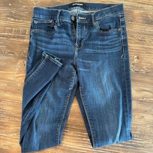 Express Stretch Skinny Jeans